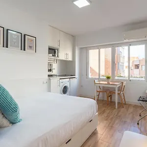 Lu&cia Malagueta 7 , Málaga España